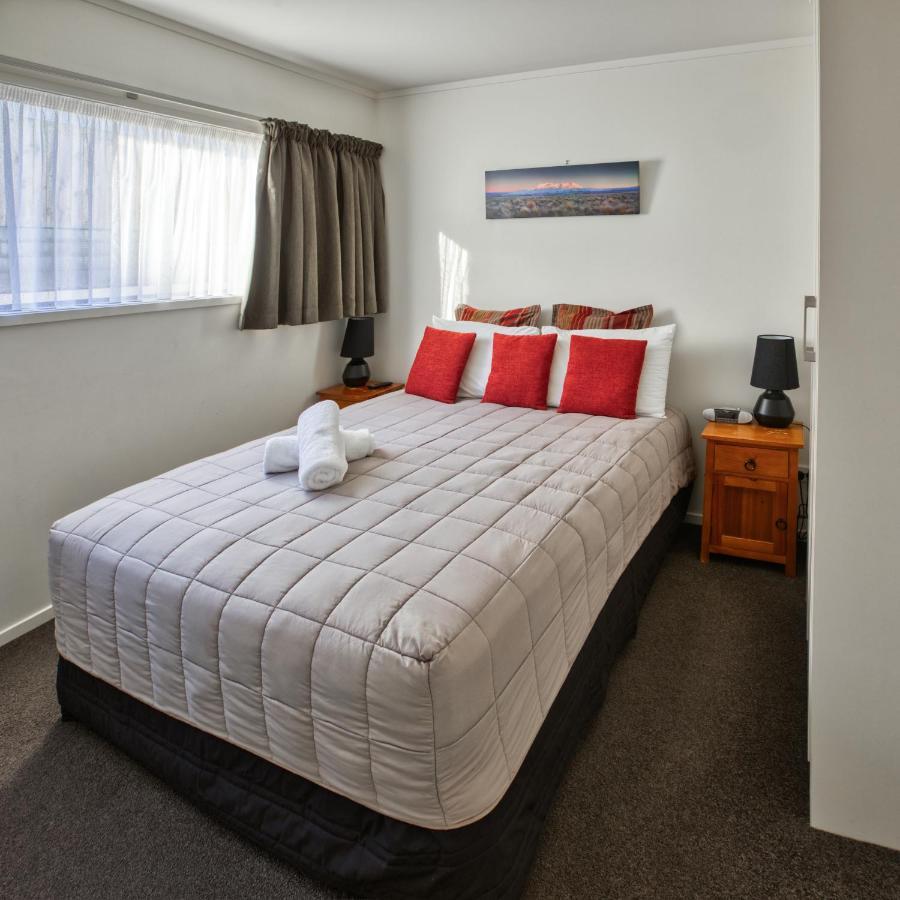 Ika Nui Taupo Apartment Exterior photo