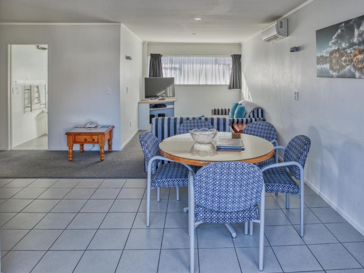 Ika Nui Taupo Apartment Exterior photo