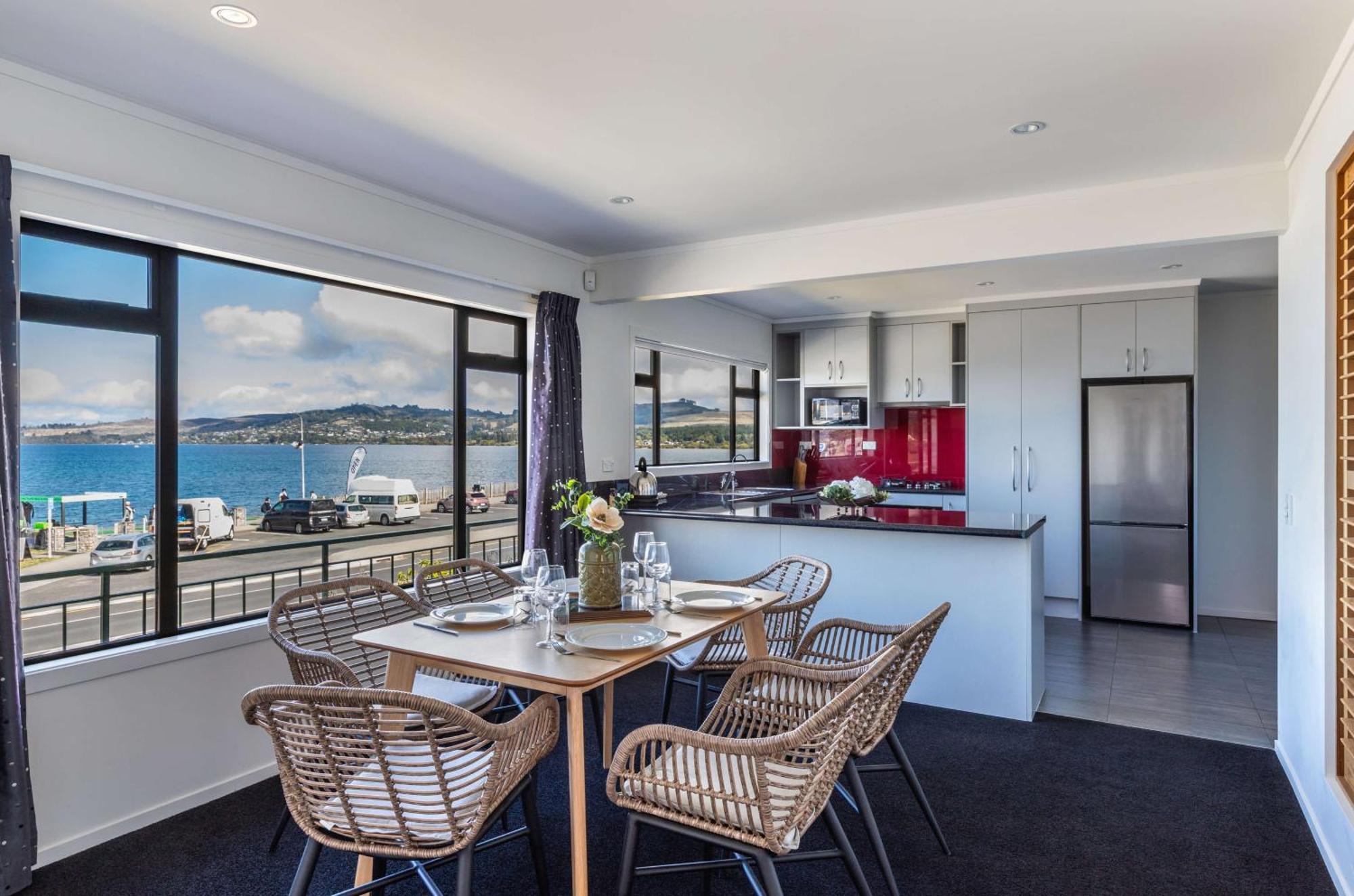 Ika Nui Taupo Apartment Exterior photo