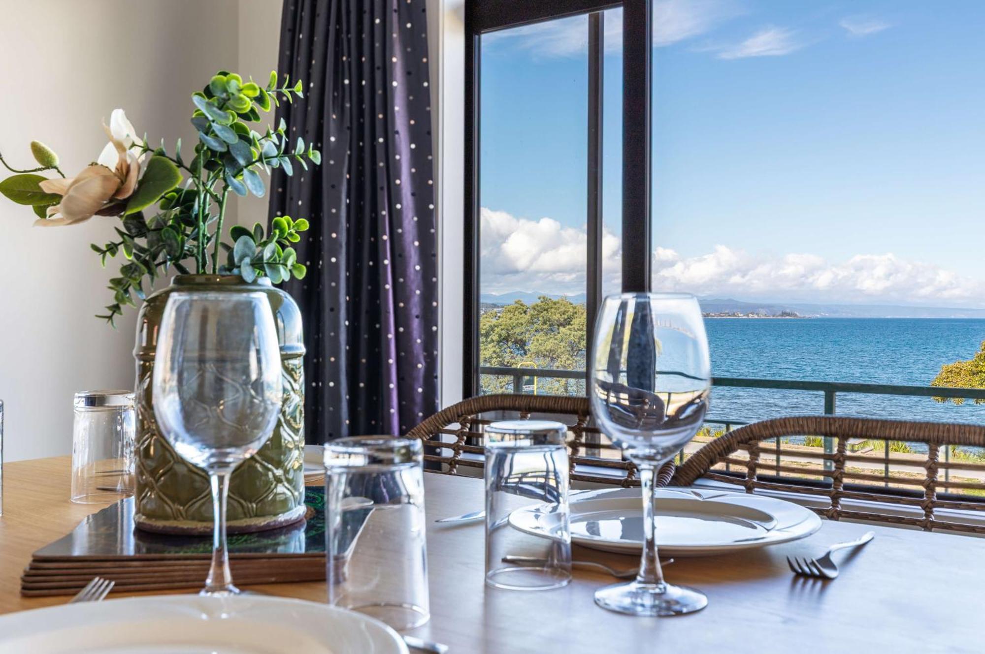 Ika Nui Taupo Apartment Exterior photo